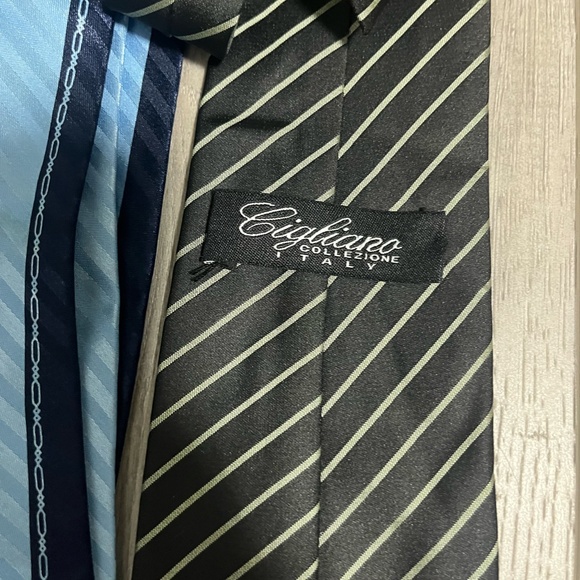 3/$20 Lot of 3 Men's Neck Ties Misc Brands Stripe Designs - Picture 6 of 7